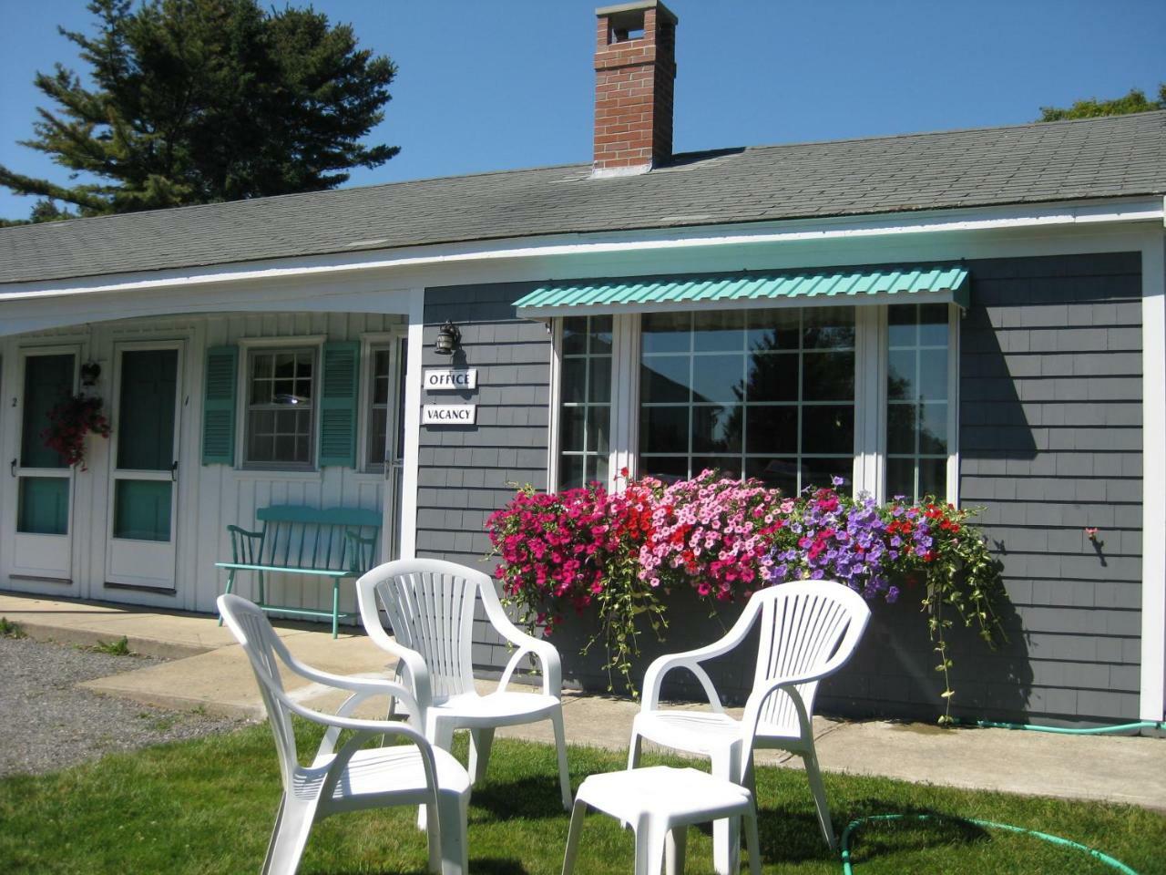Mid-Town Motel Boothbay Harbor Zewnętrze zdjęcie